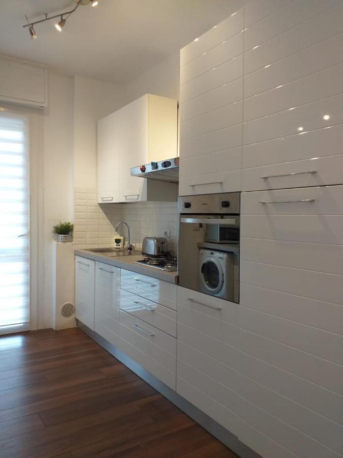 Sesto Calende Centro Apartment Bagian luar foto