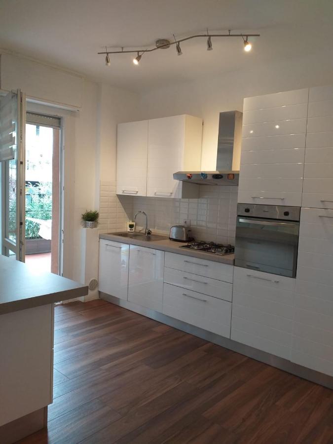 Sesto Calende Centro Apartment Bagian luar foto
