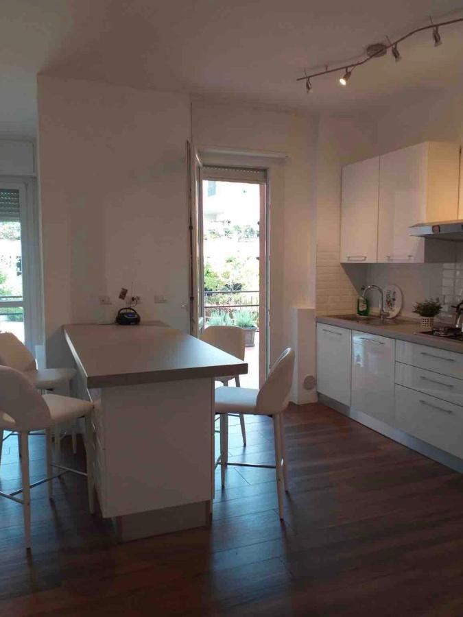Sesto Calende Centro Apartment Bagian luar foto