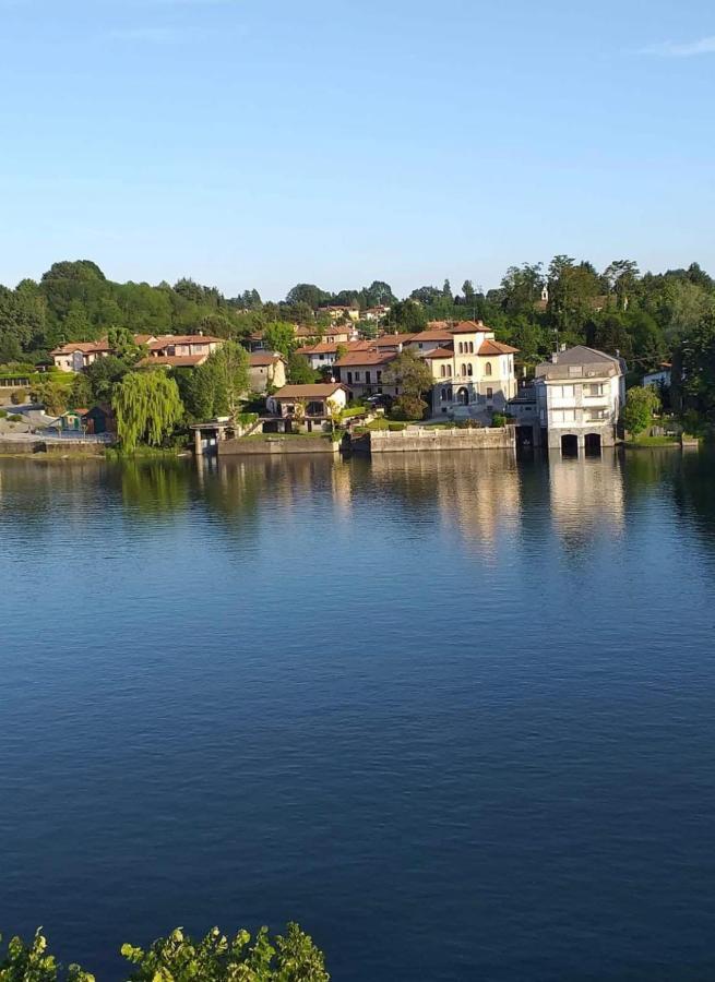 Sesto Calende Centro Apartment Bagian luar foto